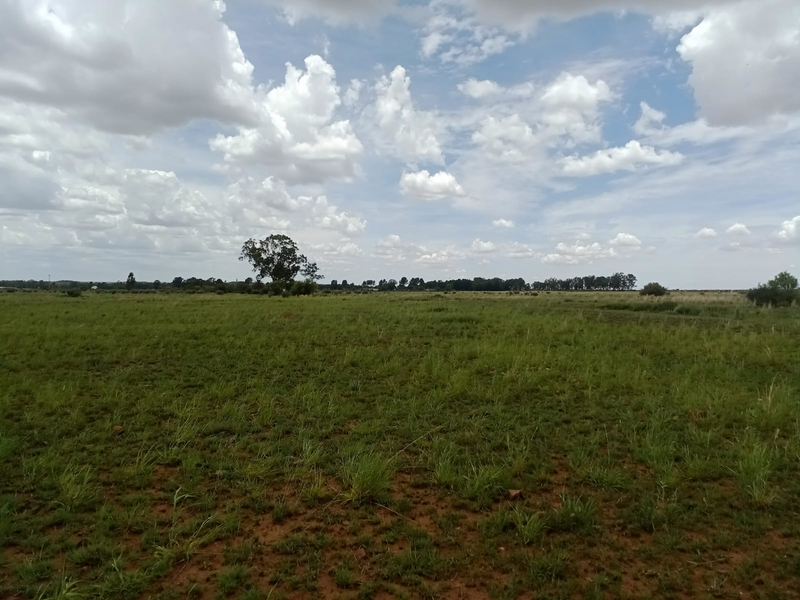 21 hectares vacant unfenced agricultural land