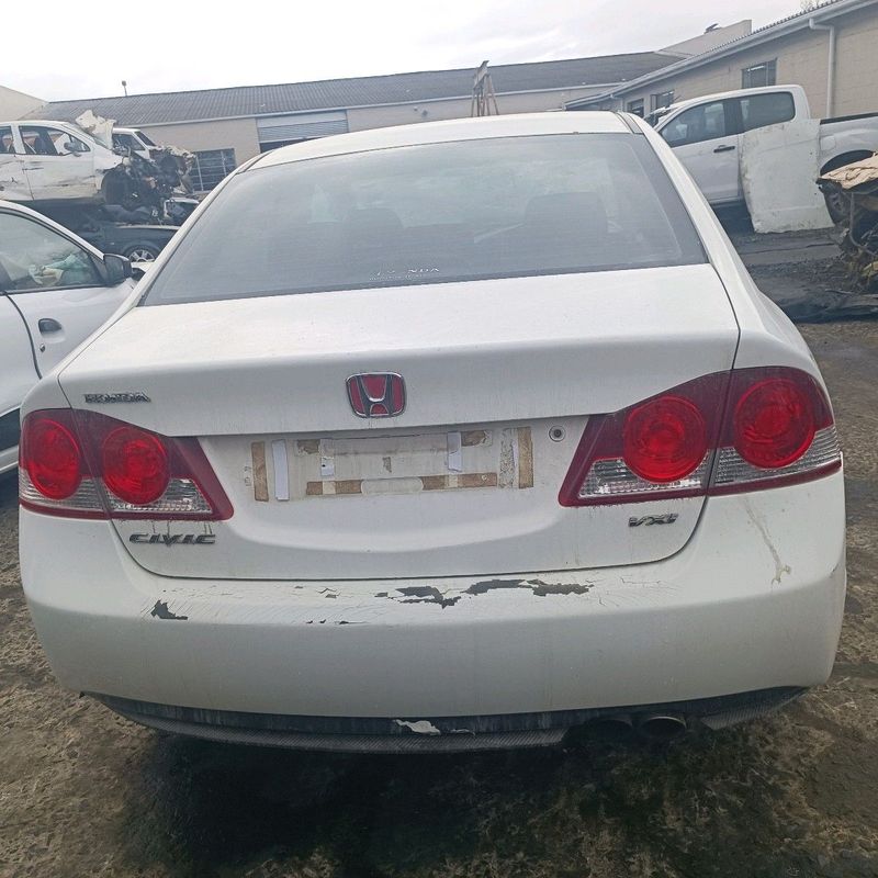 Honda civic  1.8L stripping for spares