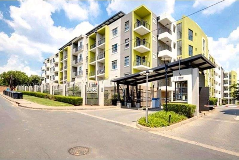 Fully Furnished One Bedroom Apartment in Rivonia