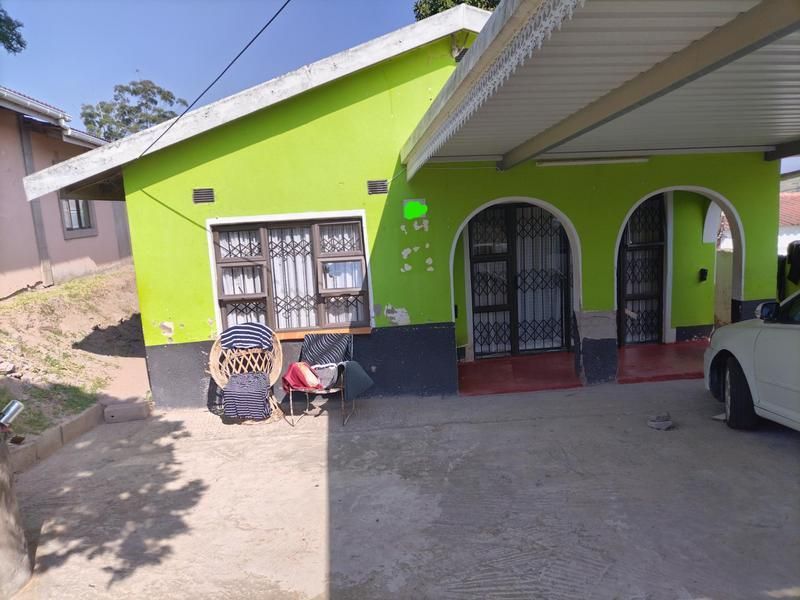 3 BEDROOM HOUSE FOR SALE IN KWANDENGEZI (EPITOLI)
