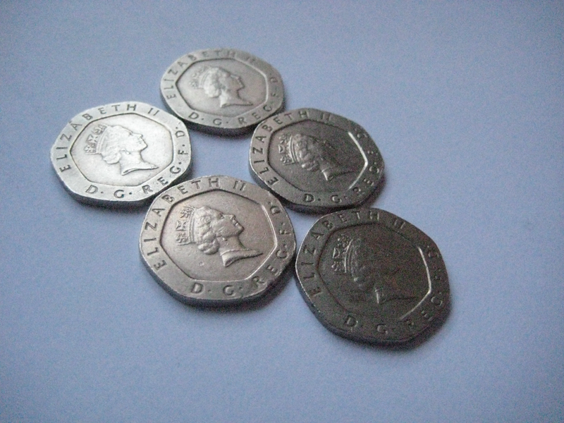 Coins - 18 x UK QE2 20c