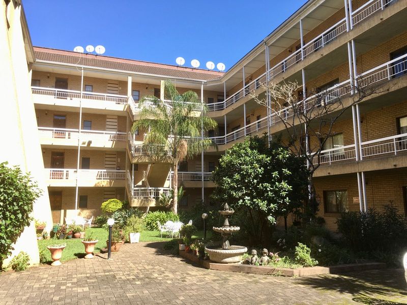 Prime apartment for the mature, in the heart of Pietermaritzburg