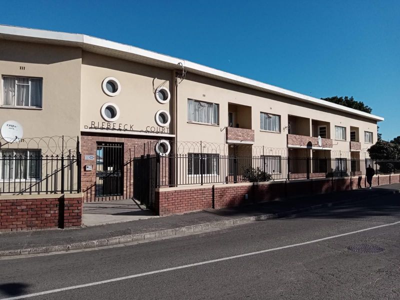 TWO BEDROOM APARTMENT AVAILABLE AT RIEBEECK COURT IN BELLVILLE