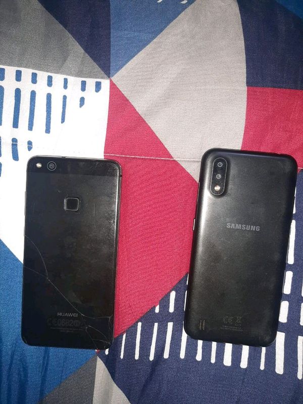Black Samsung A01 andP10 Huawei lite phones