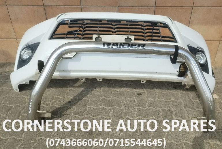 TOYOTA HILUX GD6 FRONT BUMPER AND NUDGE BAR