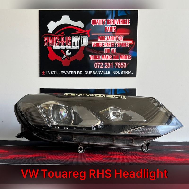 VW Touareg RHS Headlight for sale