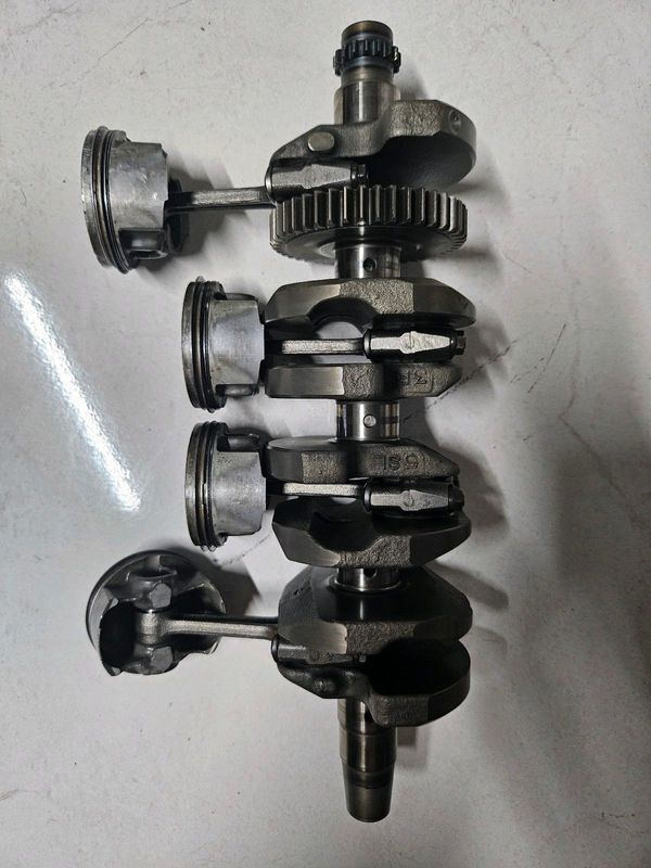 Yamaha YZF-R6 YZFR6 R6 Crank with Rods
