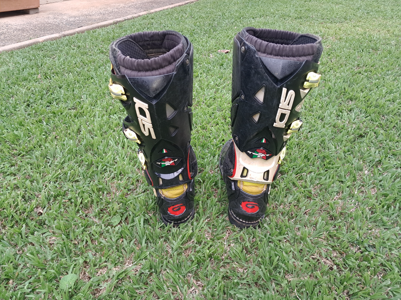 SIDI Crossfire MX Boots size 9