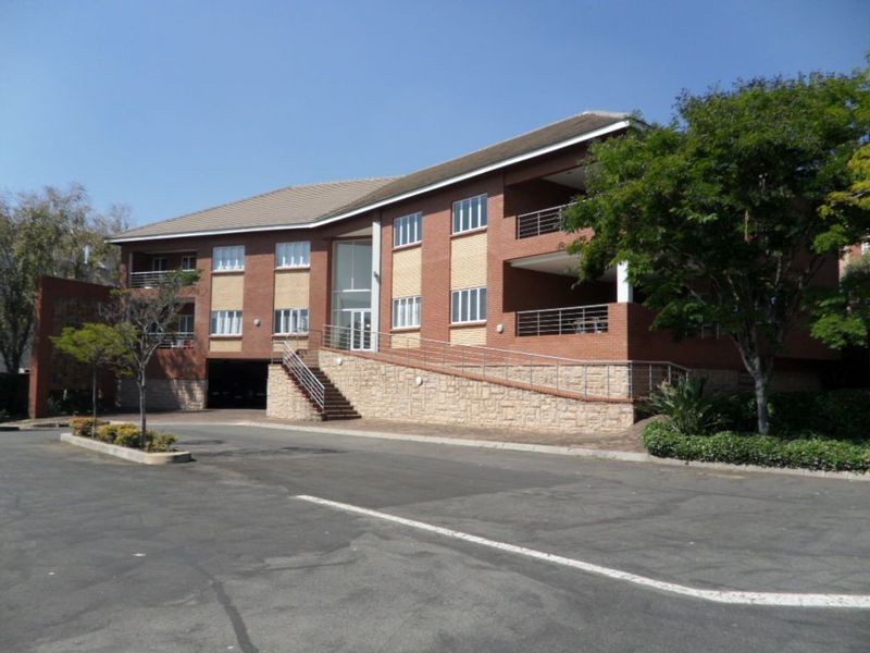 177m² Commercial To Let in Fourways at R129.00 per m²