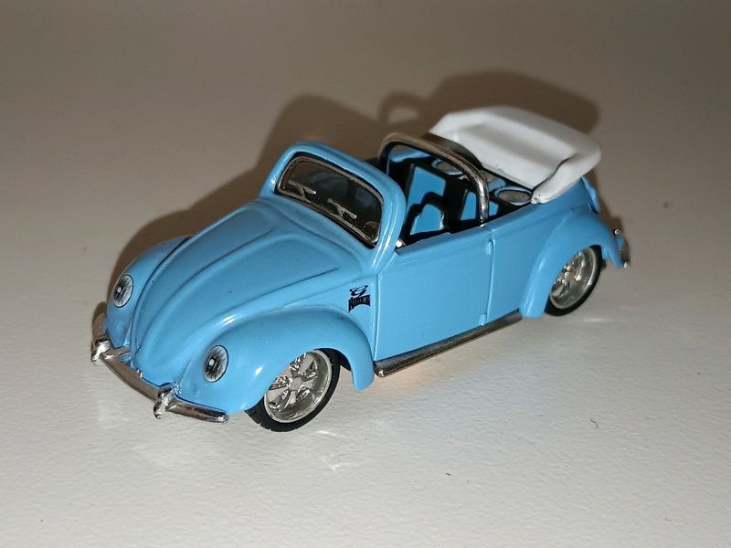 1:64 VW Beetle convertible