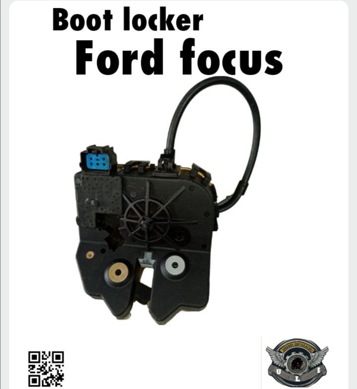 Boot locker Ford focus