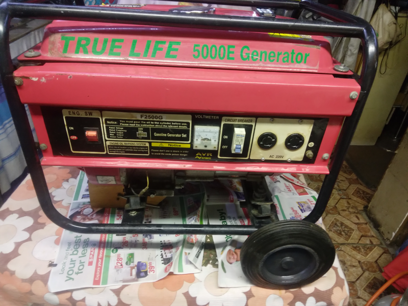 True life 2500 w petrol generator