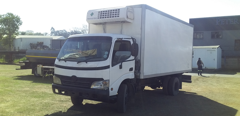 2006 HINO 300 SERIES 8-145 FRIDGE BODY