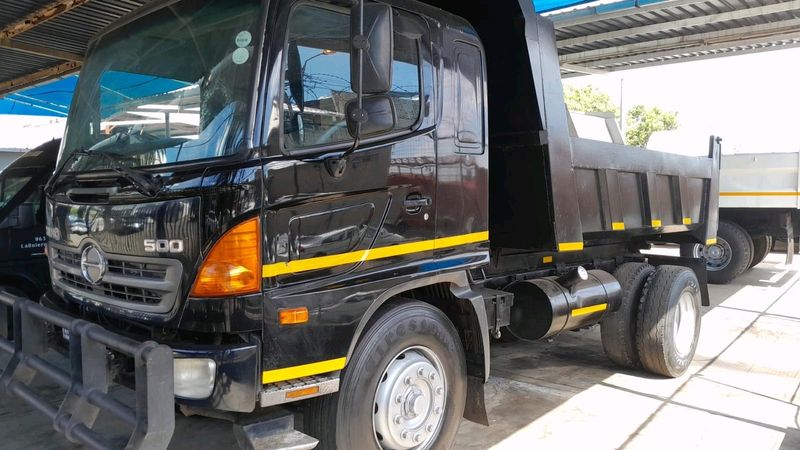 Hino 17257 6cube tipper for sale