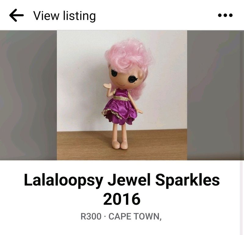 Lots of toys available