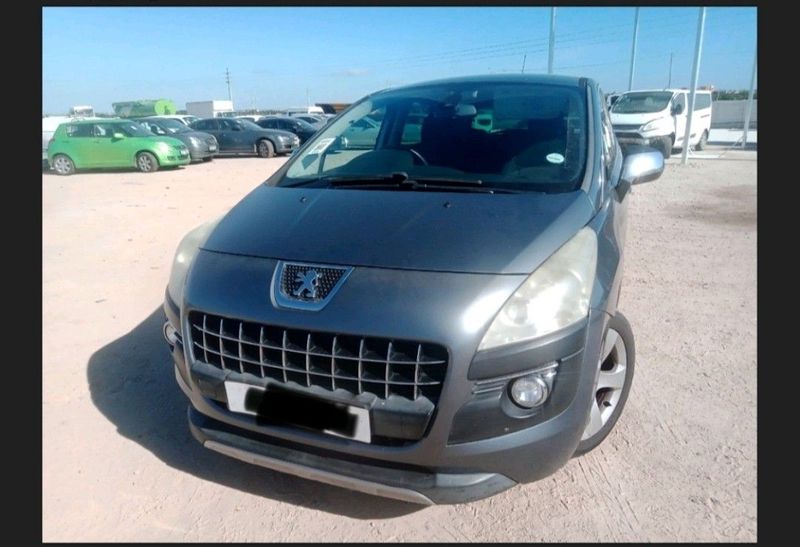 Peugeot 3008 1.6 petrol 2012