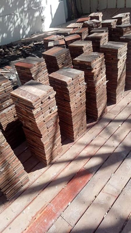 Teak parquet flooring blocks for sale in perfect condition