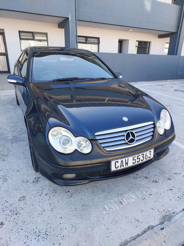 2003 Mercedes C230K Sports Coupe