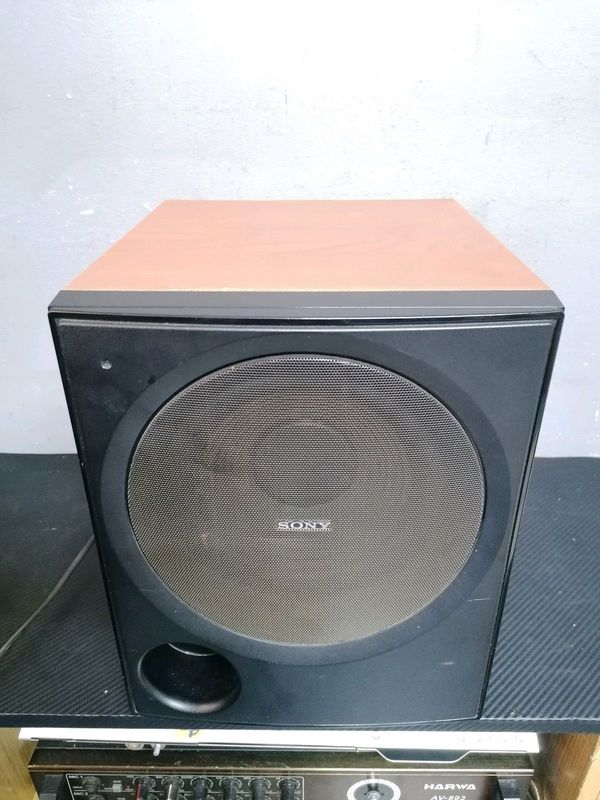 Powerful Sony 8inch active Subwoofer