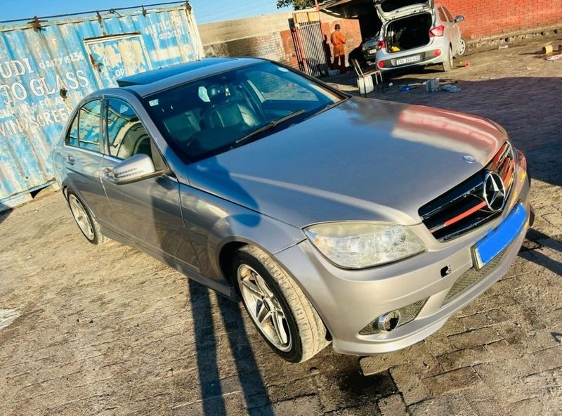 Mercedes W204 2011  for sell