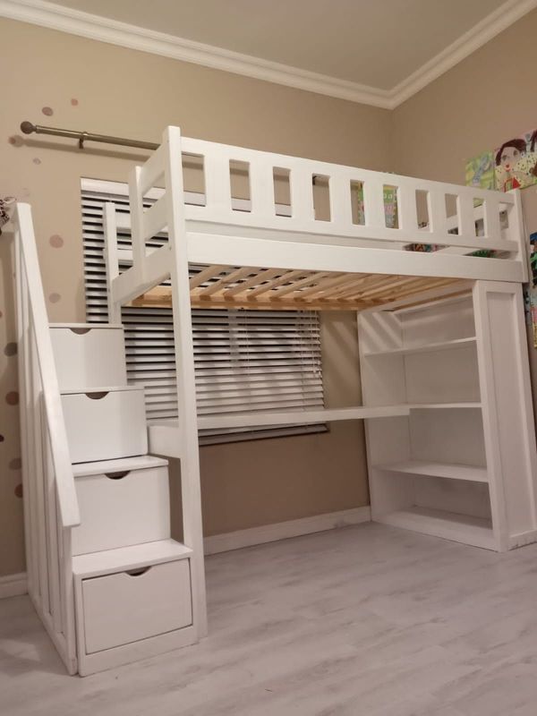 Customized Loft Beds for SALE