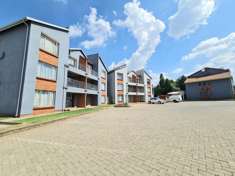 Apartment in Rynfield For Sale