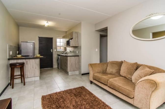 1 bedroom in a two bedroom apartment   In Centurion next to &#64;R55 center- Junction apartments