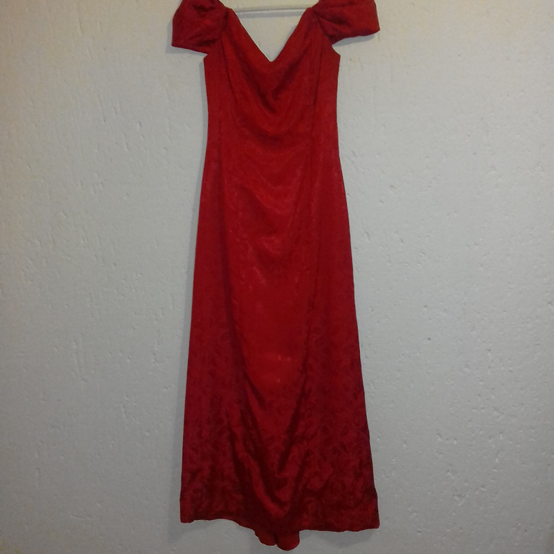 Red evening dress &#43; waistcoat