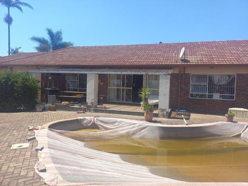 House For Sale in Birchleigh North, Kempton Park