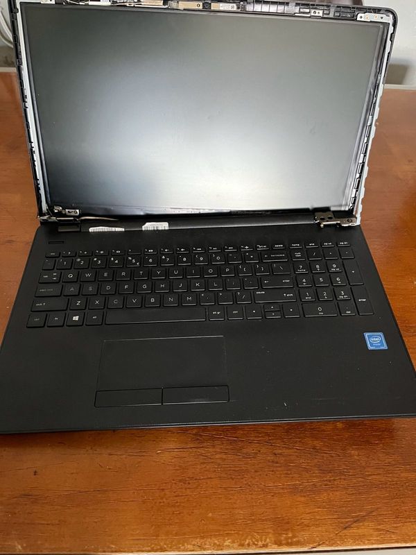 HP Laptop 15 - ra0xx, Intel Celeron N3060, 4GB RAM, 500GB HDD