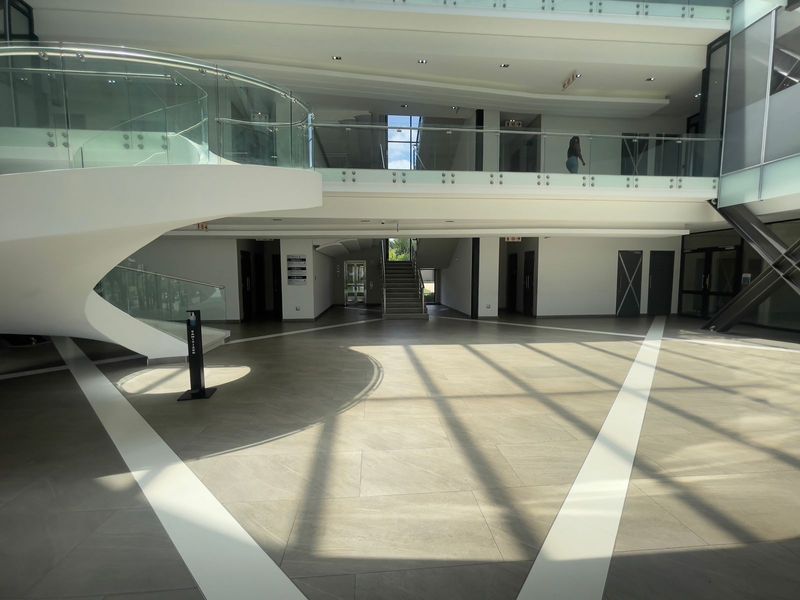 Corporate Excellence: 500m² in Clearwater Corporate Office Park North (Ground Floor Left)