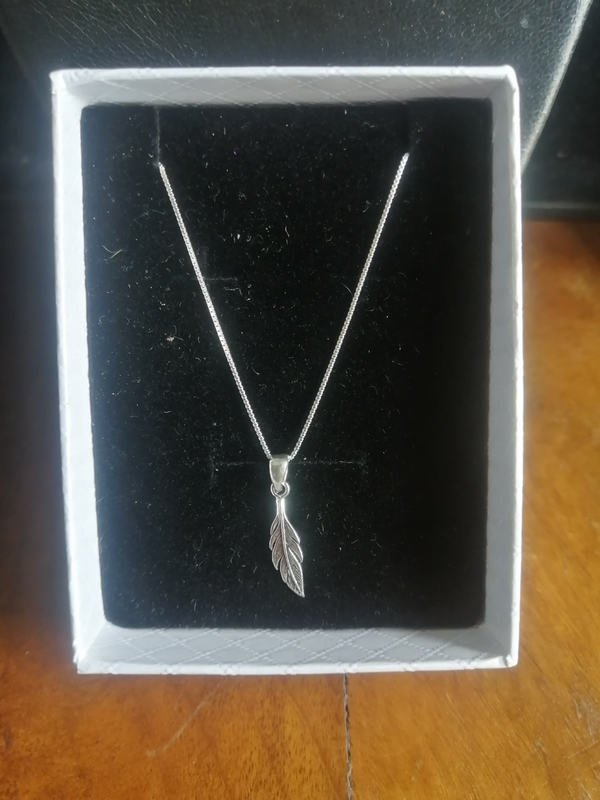Box Chain &#43; 2d Leaf Pendant - 925 Italy Silver