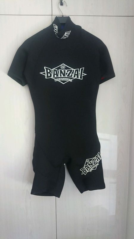 Banzai wetsuite for sale.