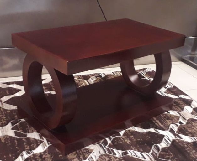 New mahogany wooden coffee table