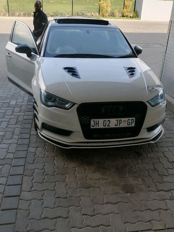 Audi A5 2013 to 2016 RS grills DBN