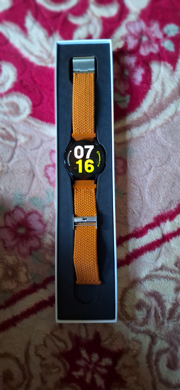 Samsung Galaxy 2024 watch 6 40mm