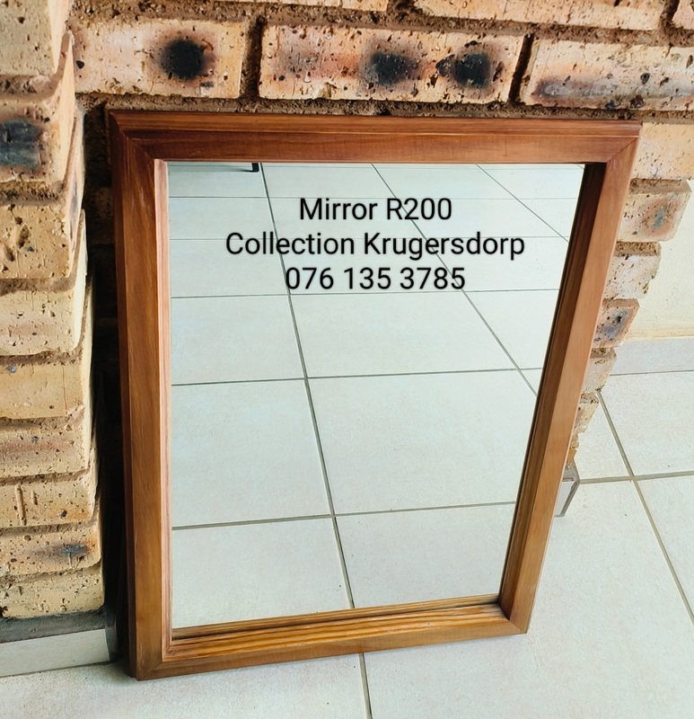Mirror with wooden frame. 68cm x 48cm