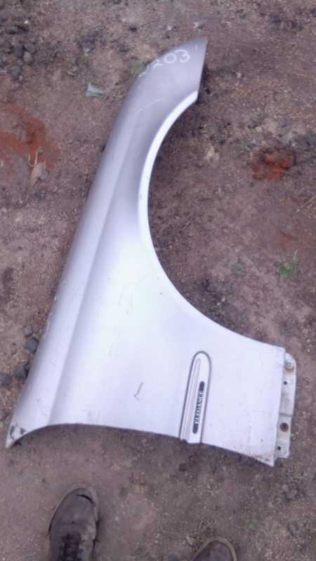 Mercedes Benz W203 Right Fender For Sale.