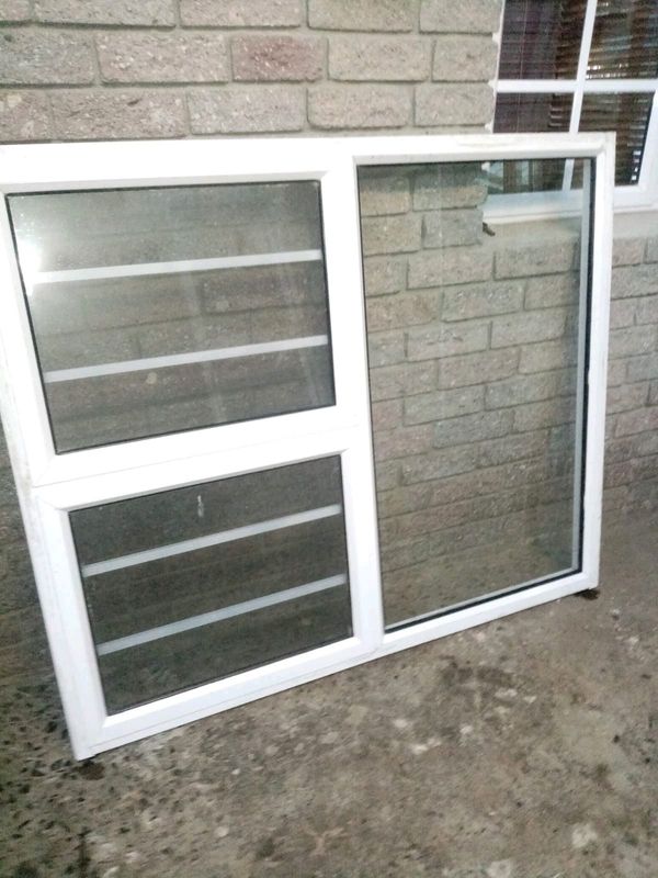 White aluminium window for sale