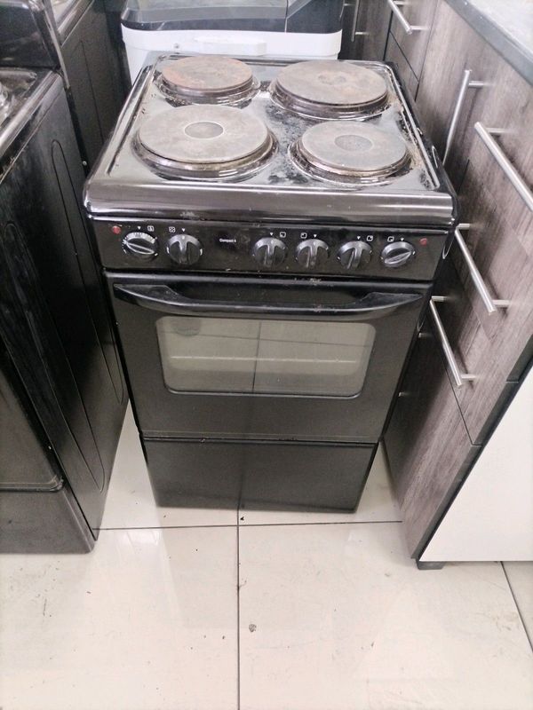 Defy 4 plate stove