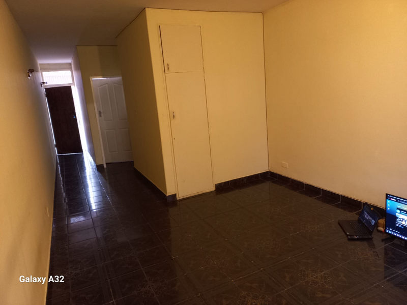2 bedroom flat available for rent at Florida, Roodepoort
