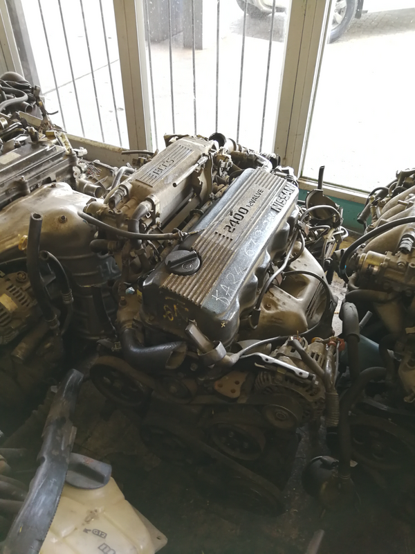 nissan ka24 2.4L 4Cylinder cars and truck SOHC 12VALVE Petrol engine