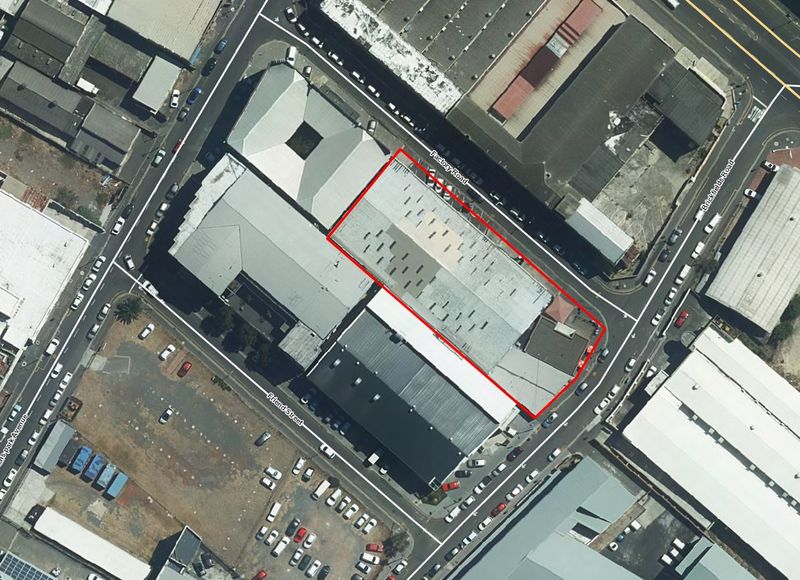Prime Industrial Redevelopment/Owner Occupier Opportunity With Additional Bulk Available