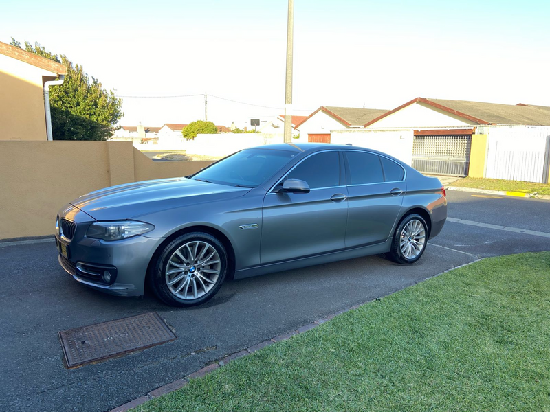 2014 BMW 535i LUXURY LINE AUTOMATIC WITH 163000KMS ON CLOCK