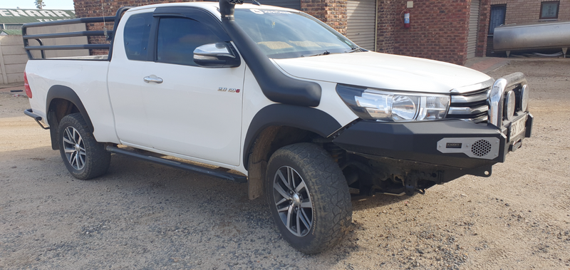 2016 Toyota Hilux Extended Cab