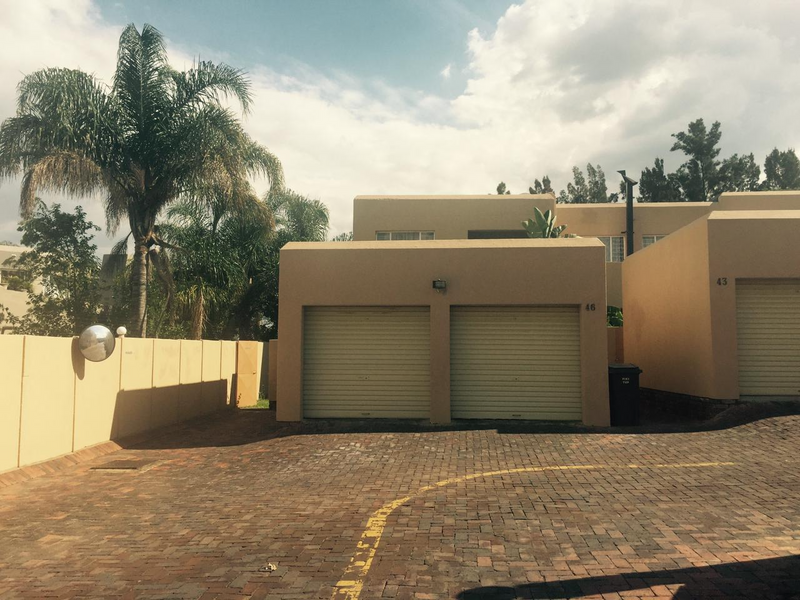4 bedroom 3 bathroom Duplex is available for sale in president park midrand
