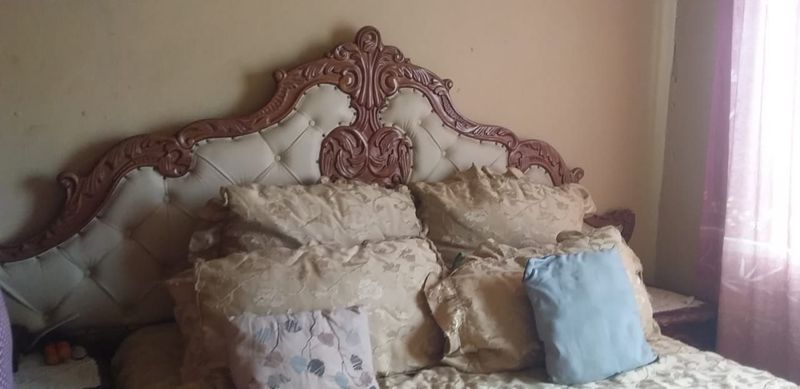 Three bedrooms house in Ezakheni - Sole Mandate