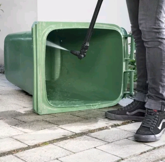 Professional dustbin cleaning services