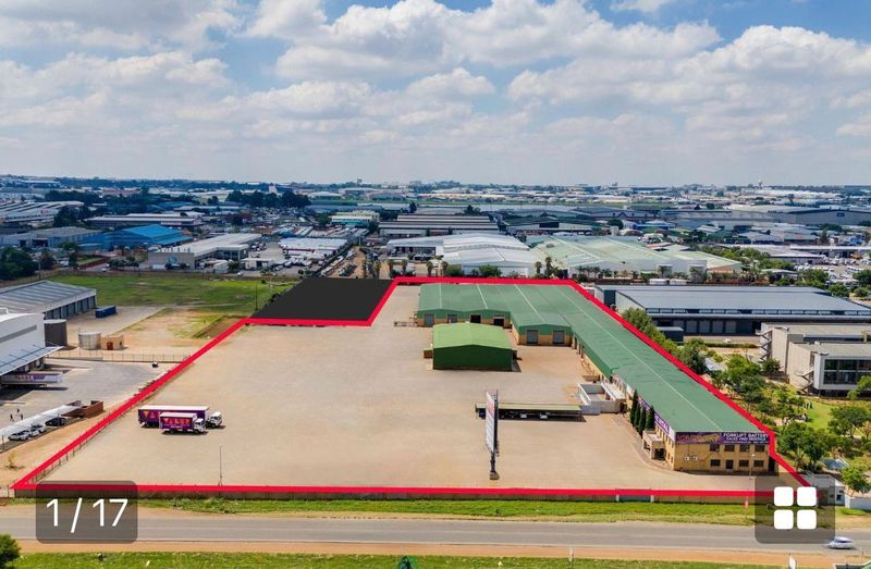 11,880sqm Warehousing Facility with Large Paved Yard To Let in Hughes, Boksburg