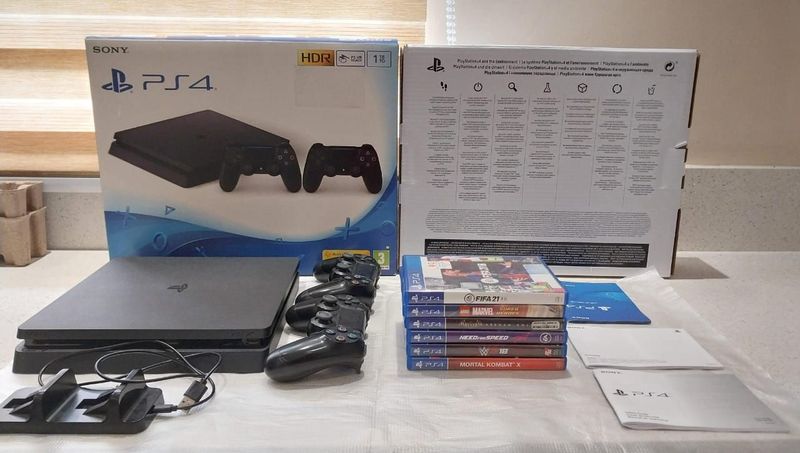 PS4 slim 1tb console for sale